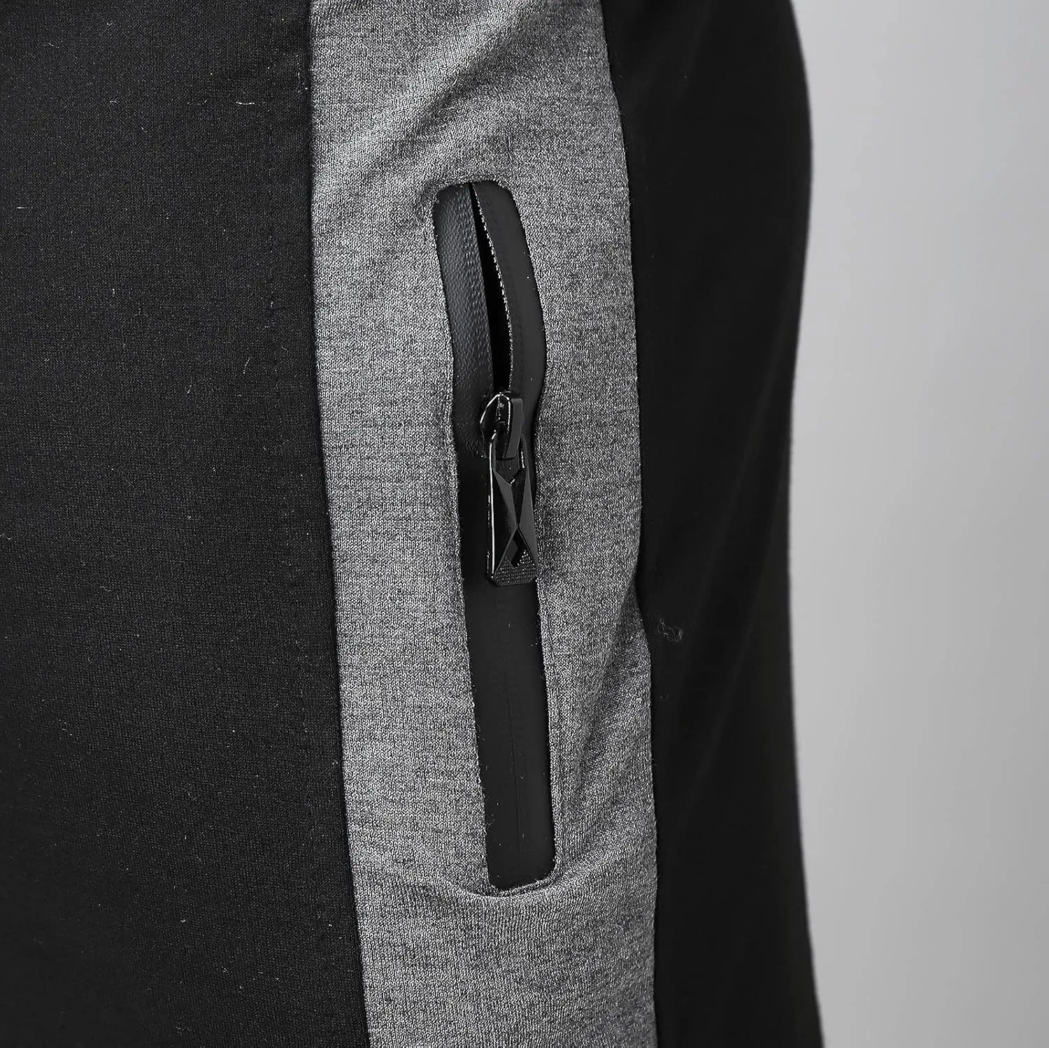 Cargo Pants for Men Relaxed Fit Workout Sports Running Pant Zipper Pockets Pants for Men with Zipper Casual Pockets