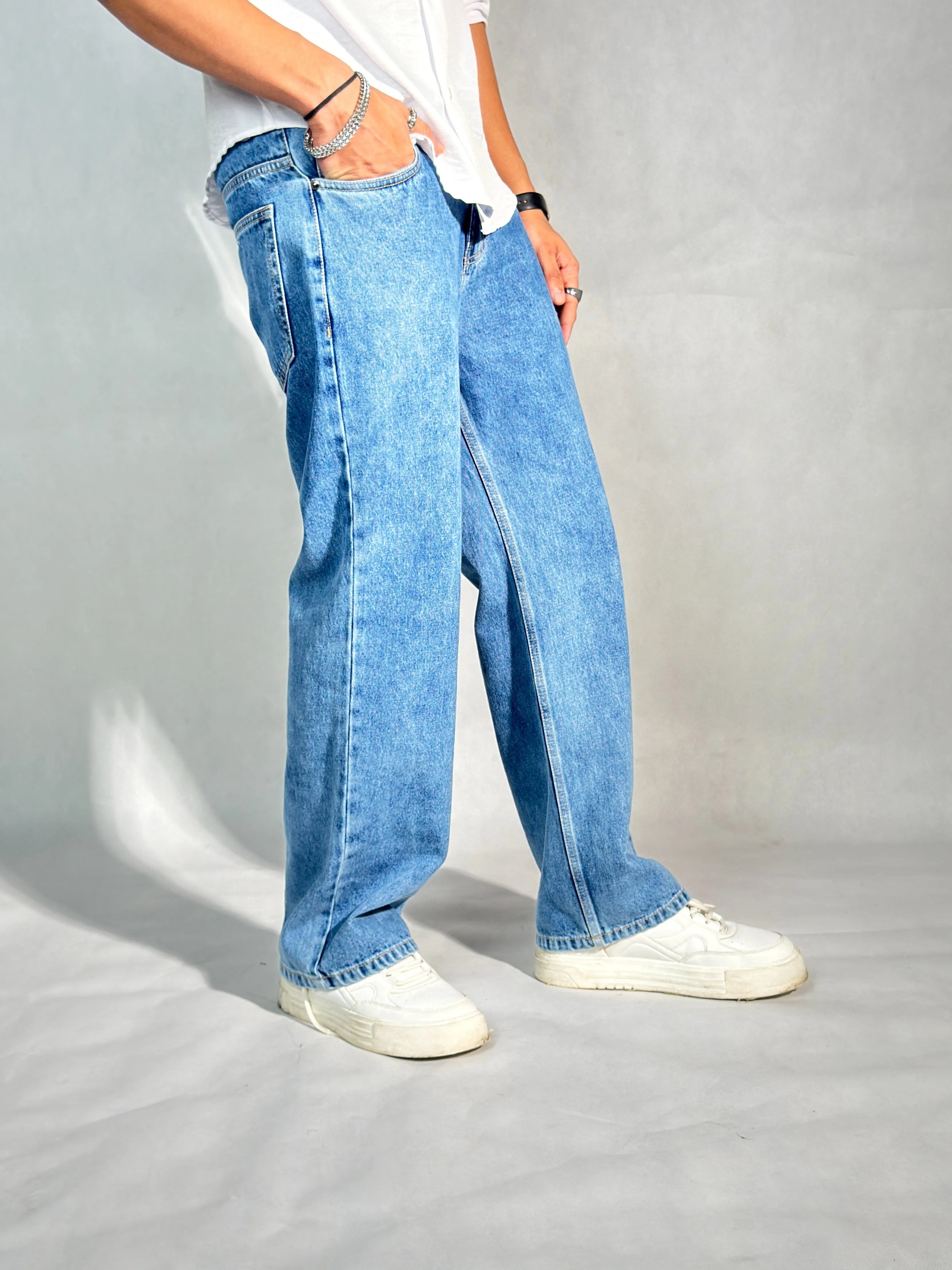 Classic Loose Straight Fit Jeans