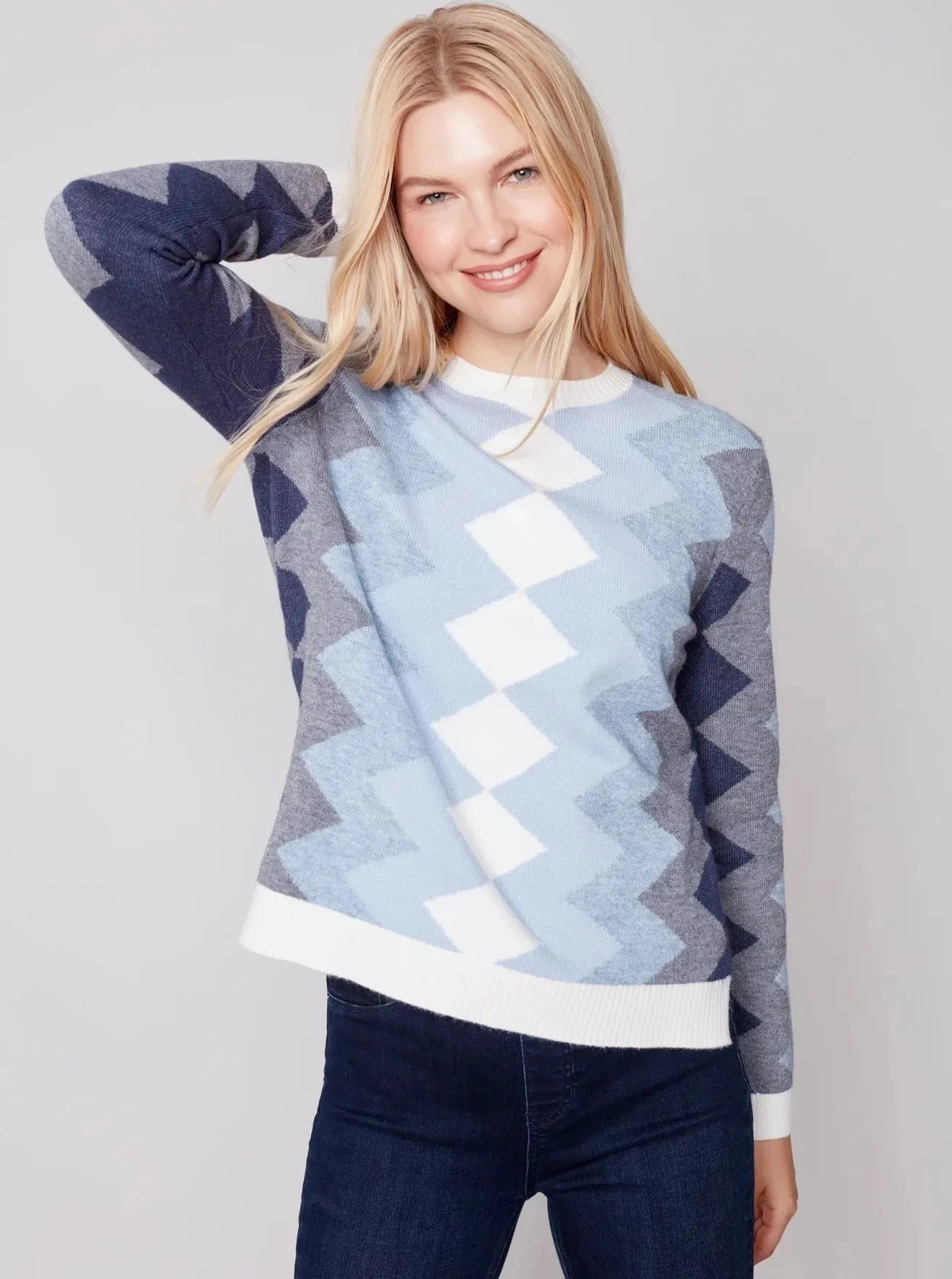 Crewneck Plushy Sweater Zig Zag Design [Snowflake-C2520]