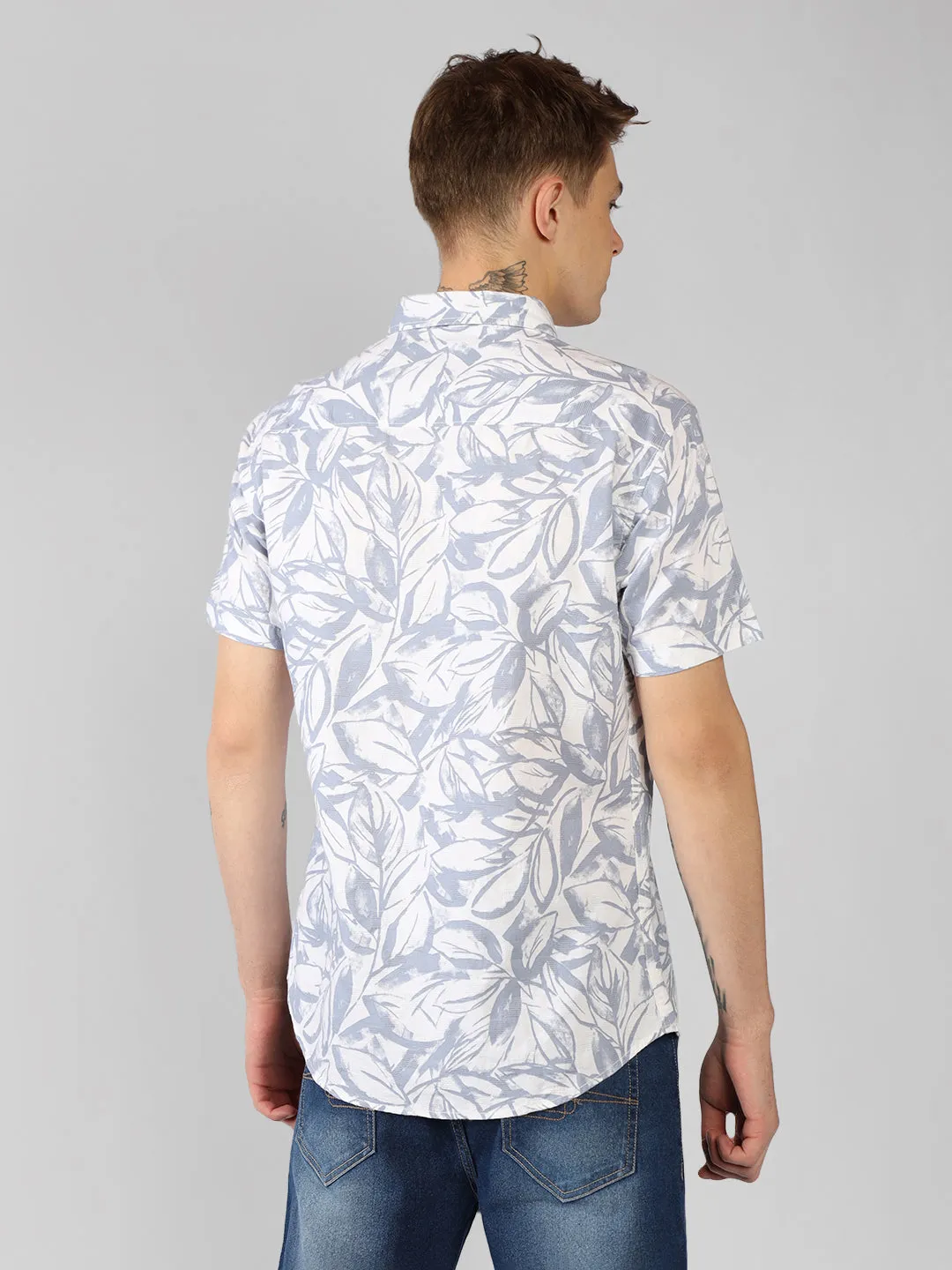 Men's Blue Floral Print Spread Collar Short Sleeves Relaxed Fit Casual Shirt