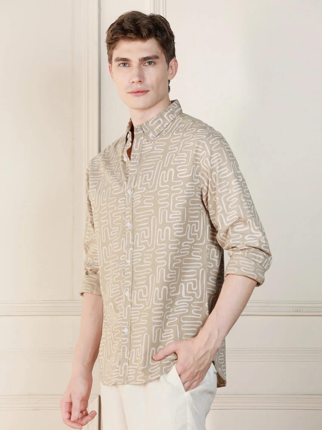 Men's Khaki Abstract Print Spread Collar Long Sleeves Relaxed Fit Casual Shirt