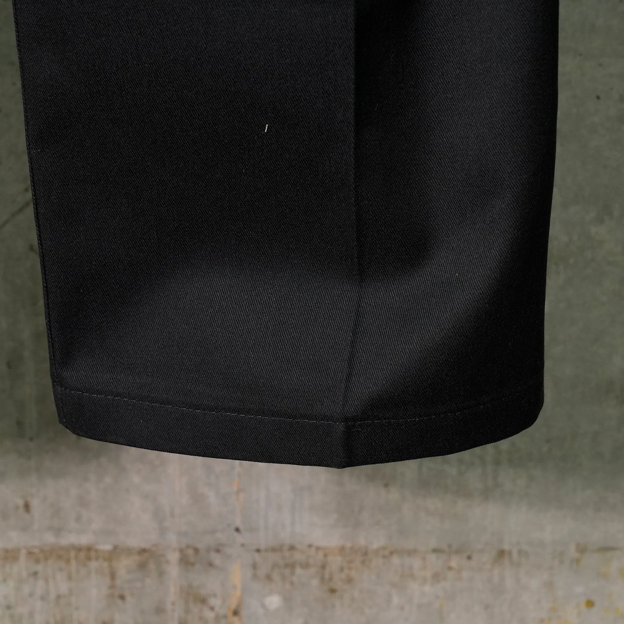 RECONSTRUCTED WORK PANTS / BLACK