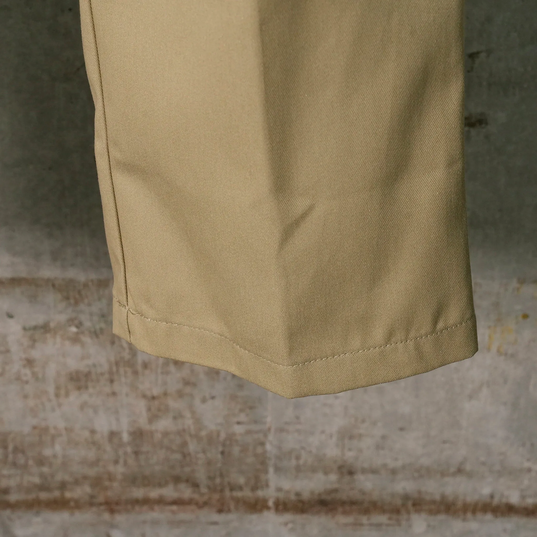 RECONSTRUCTED WORK PANTS / KHAKI
