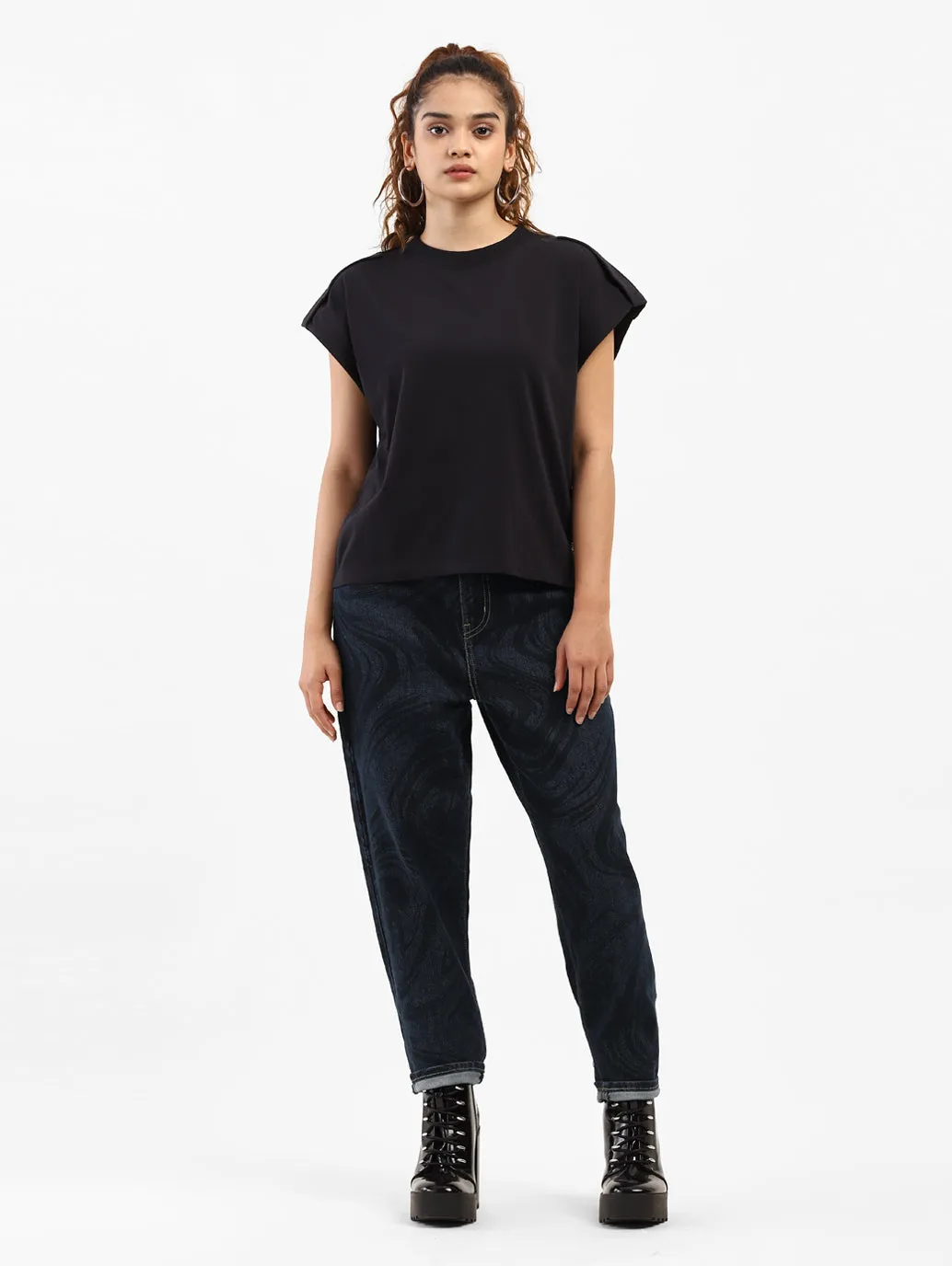 Women's Blue Tapered Fit High Rise Jeans
